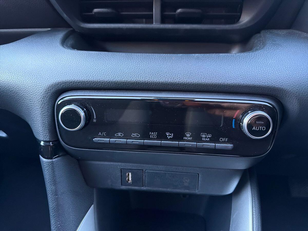 Used Toyota Yaris 2023 for sale - 76865852: Photo 18