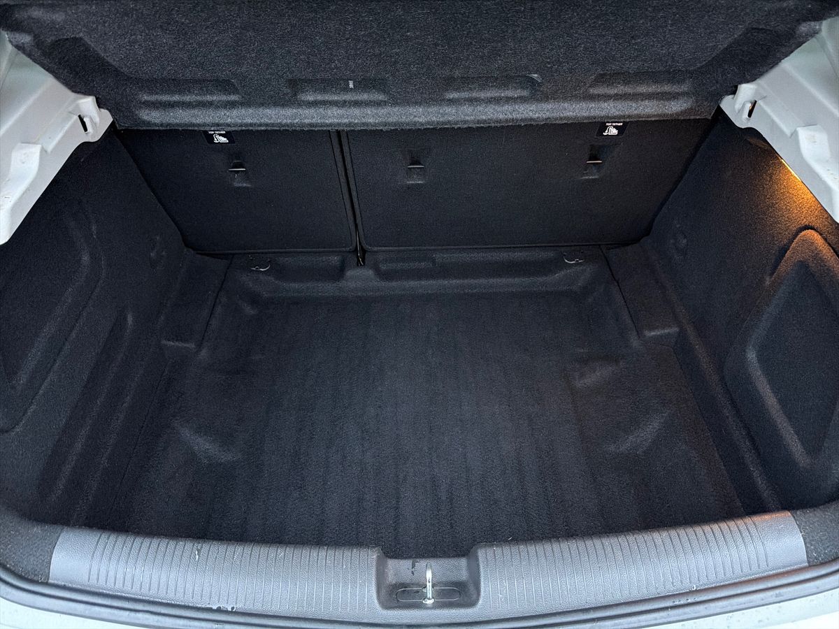 Used Vauxhall Astra 2017 for sale - 77614330: Photo 12