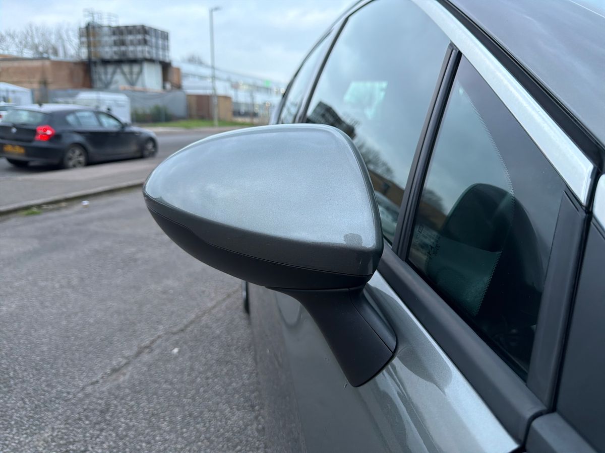 Used Vauxhall Astra 2017 for sale - 77614330: Photo 22