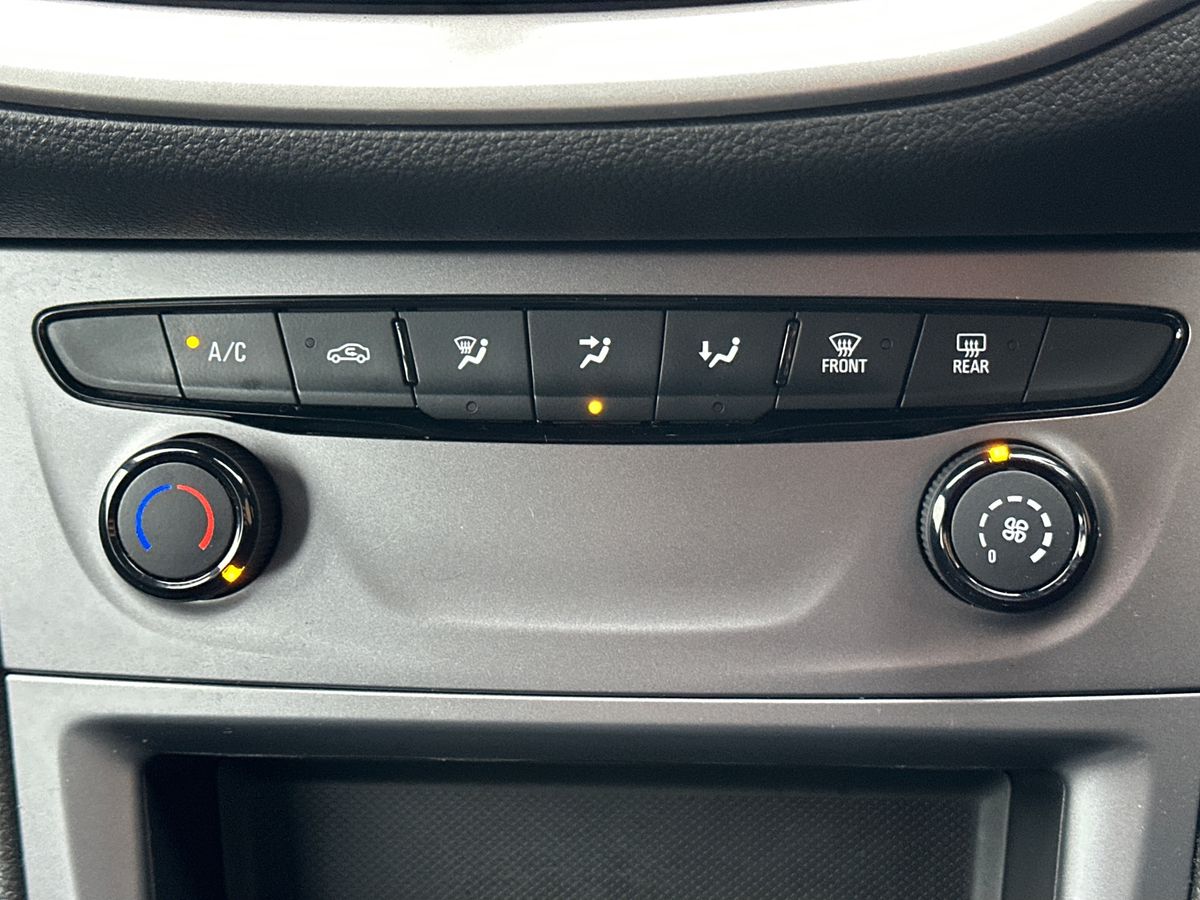 Used Vauxhall Astra 2022 for sale - 77619001: Photo 18