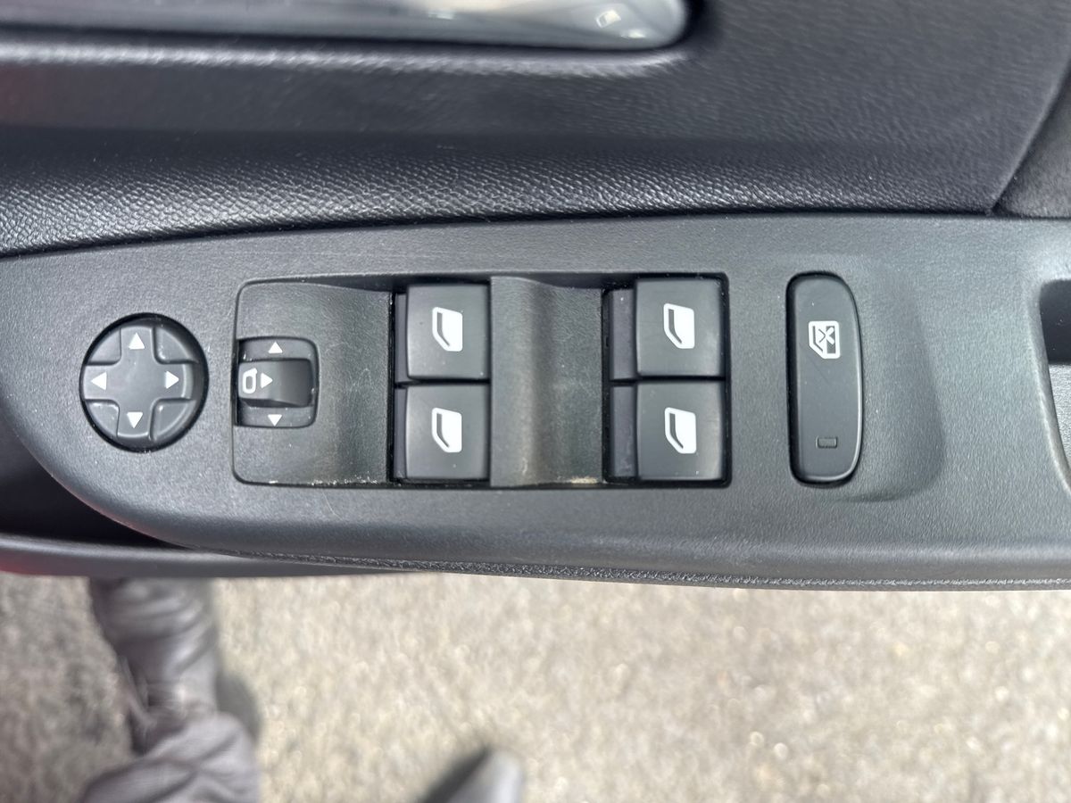 Used Vauxhall Corsa 2023 for sale - 77002497: Photo 20