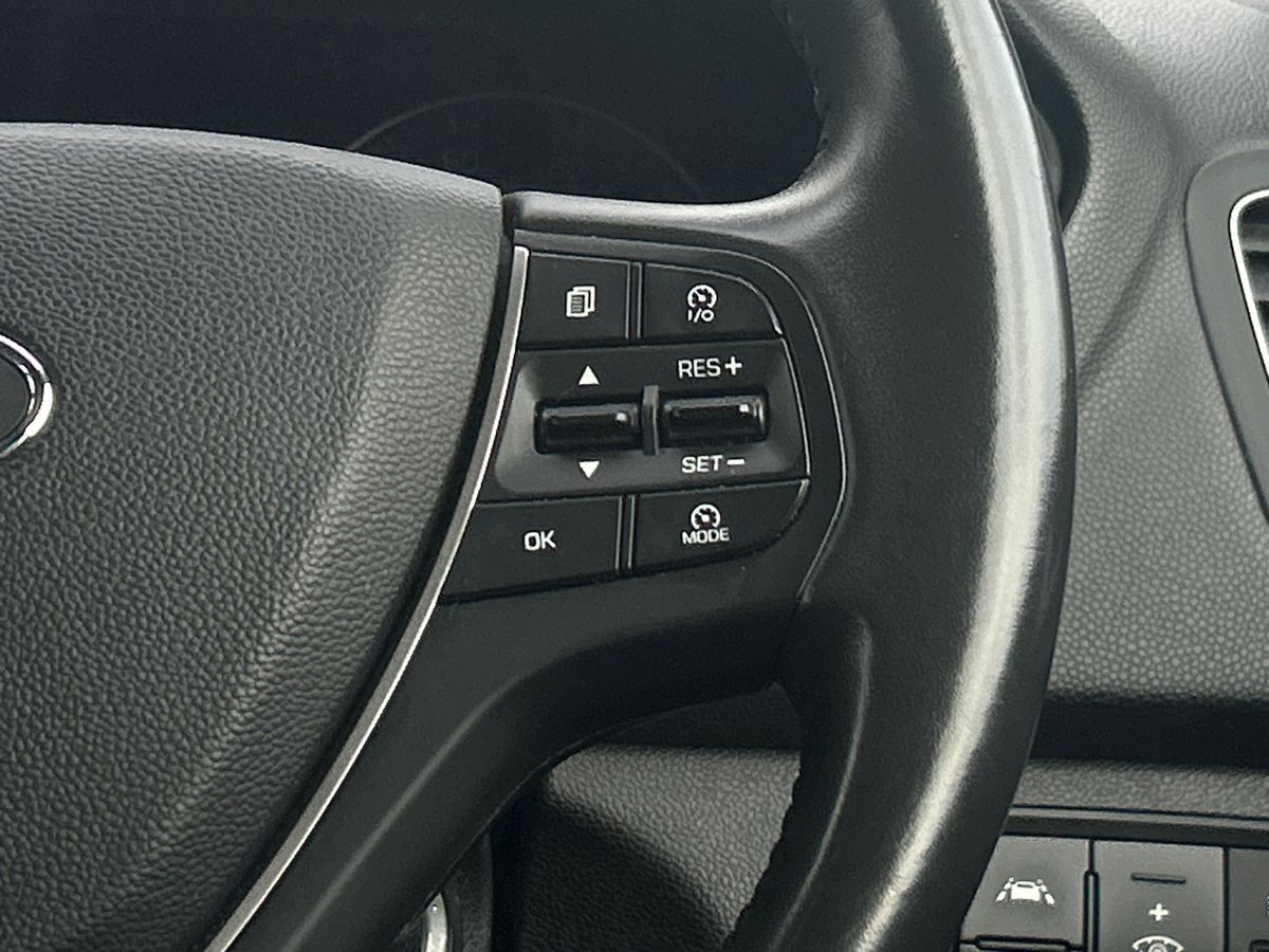 Used Hyundai i20 2019 for sale - 78117726: Photo 17