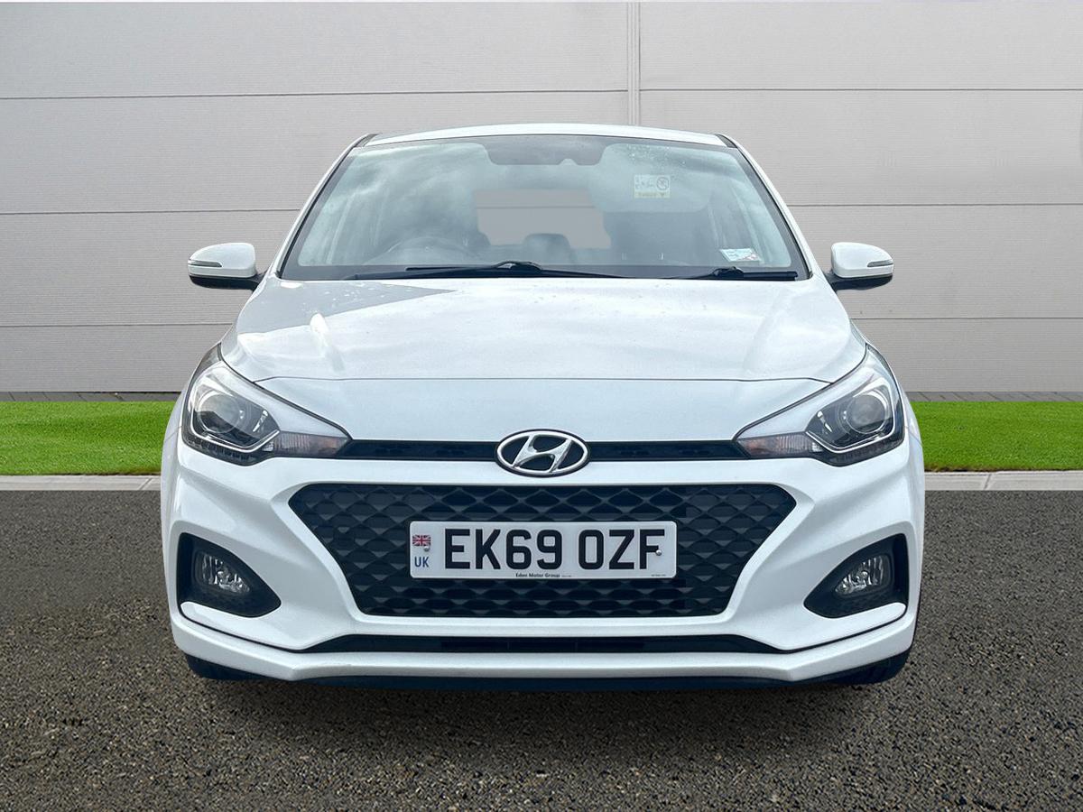 Used Hyundai i20 2019 for sale - 78117726: Photo 2