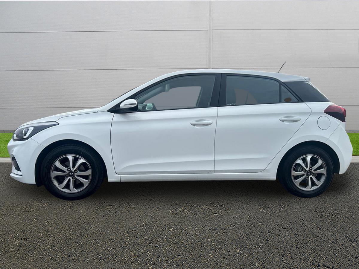 Used Hyundai i20 2019 for sale - 78117726: Photo 4