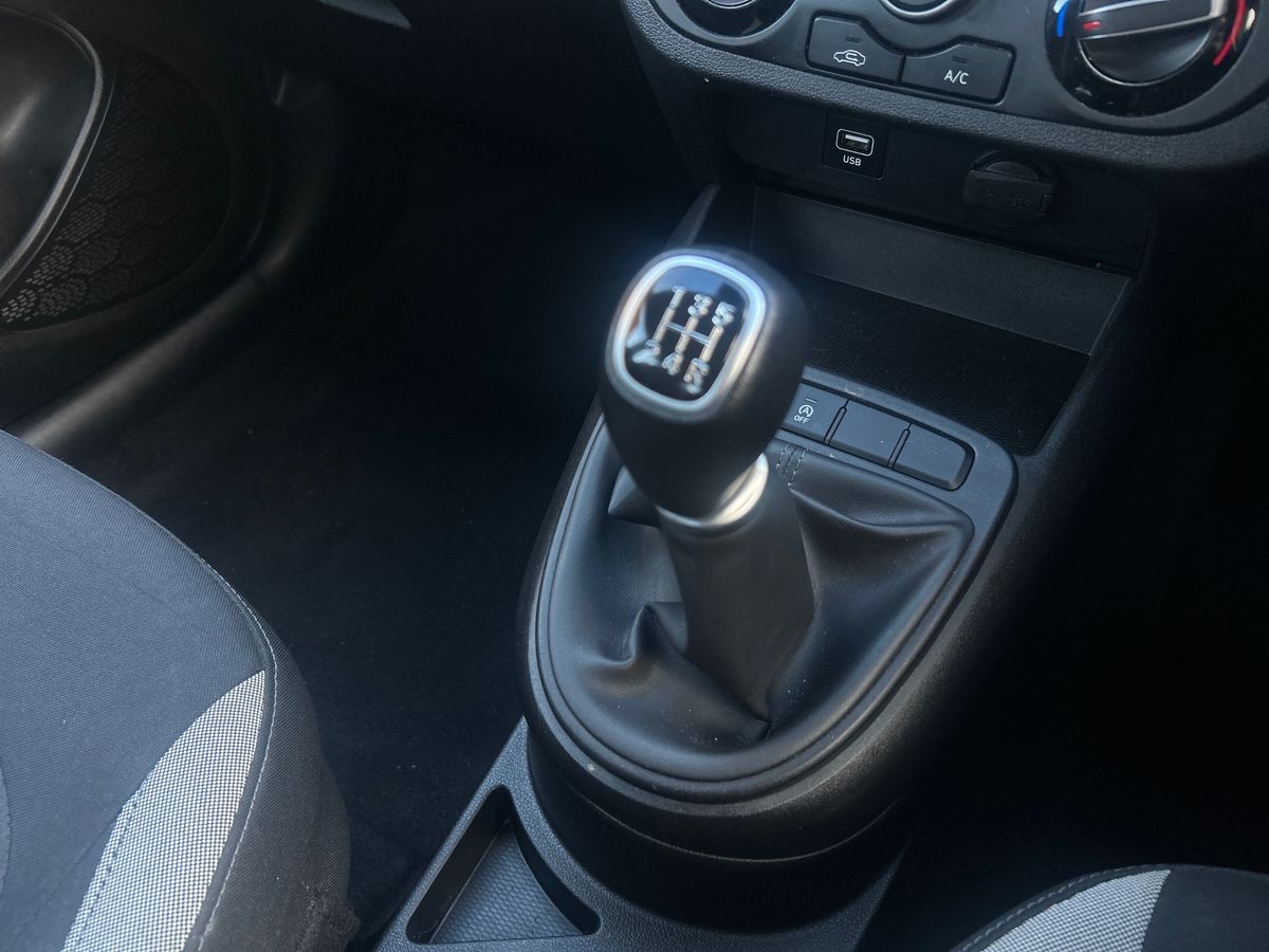 Used Hyundai i10 2023 for sale - 78036727: Photo 19