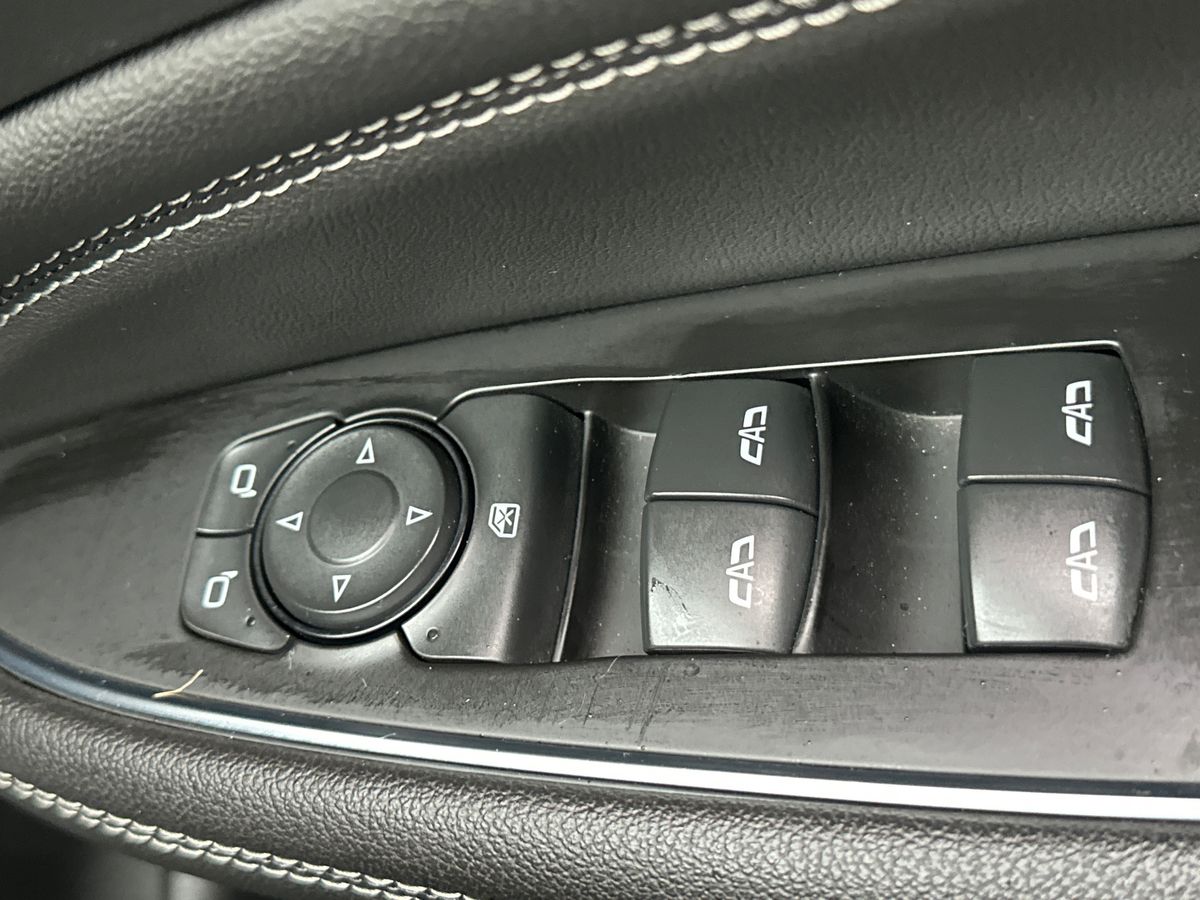 Used Vauxhall Insignia 2017 for sale - 77512593: Photo 20