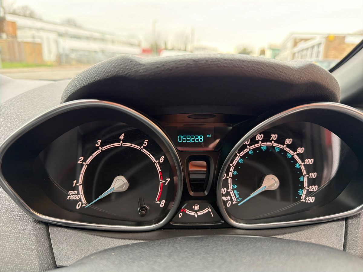 Used Ford Fiesta 2017 for sale - 78009093: Photo 14