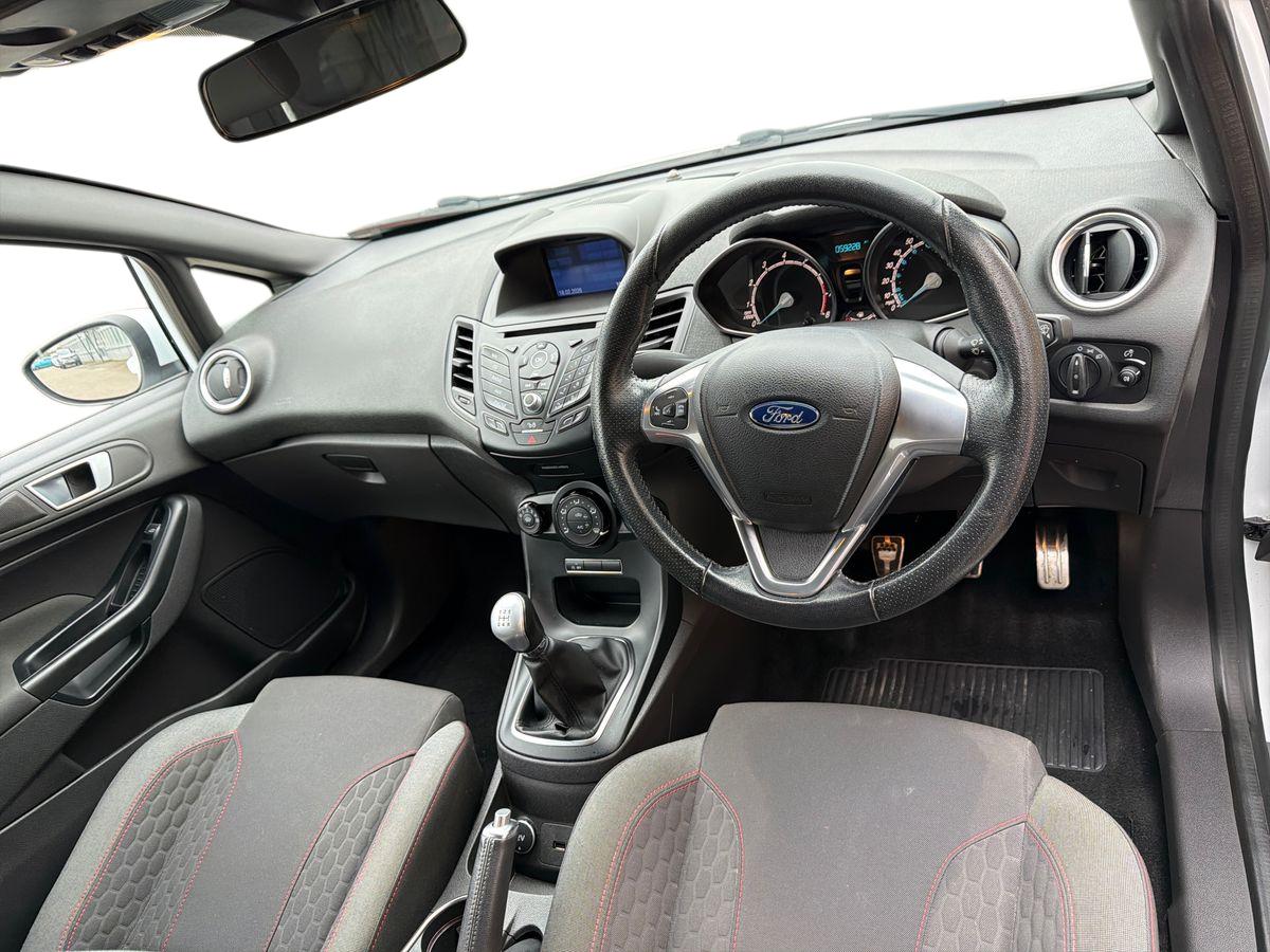 Used Ford Fiesta 2017 for sale - 78009093: Photo 15