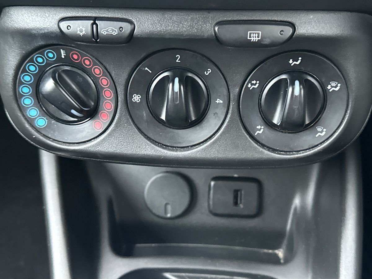 Used Vauxhall Corsa 2018 for sale - 77307454: Photo 18