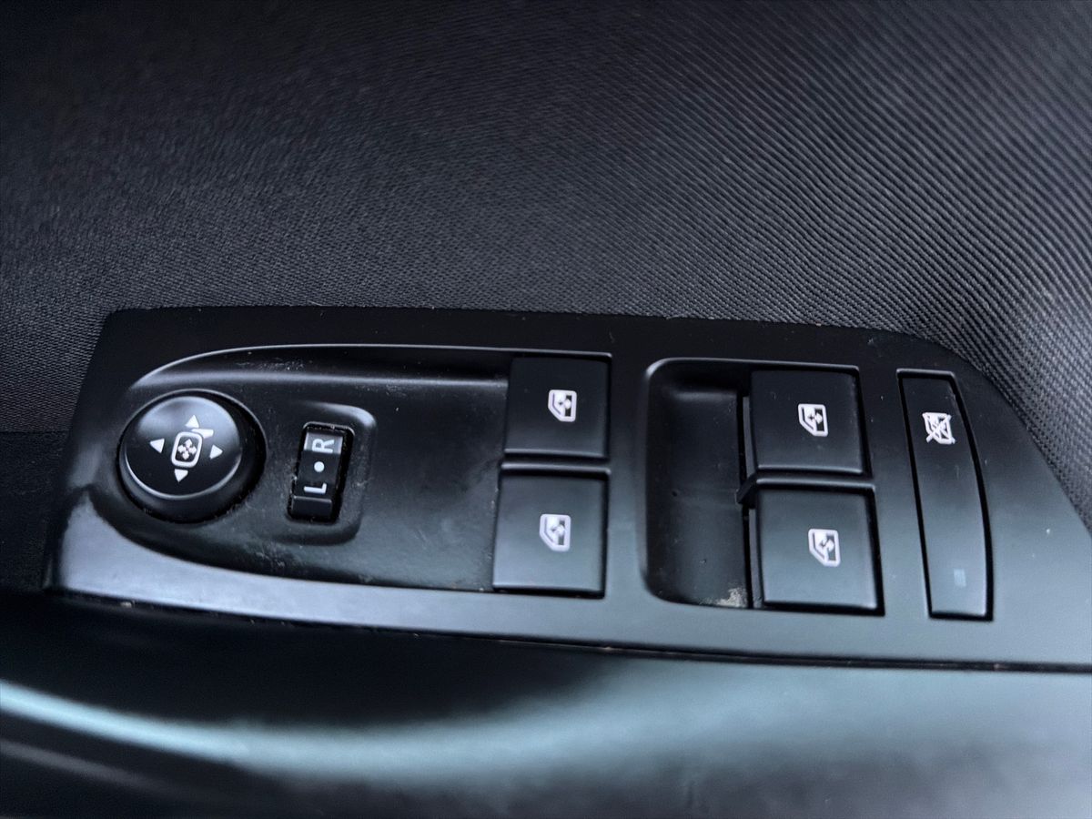 Used Vauxhall Astra 2017 for sale - 77373020: Photo 20