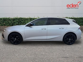 Used Vauxhall Astra 2023 for sale - 79861452: Photo