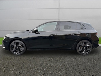 Used Vauxhall Astra 2024 for sale - 77519098: Photo