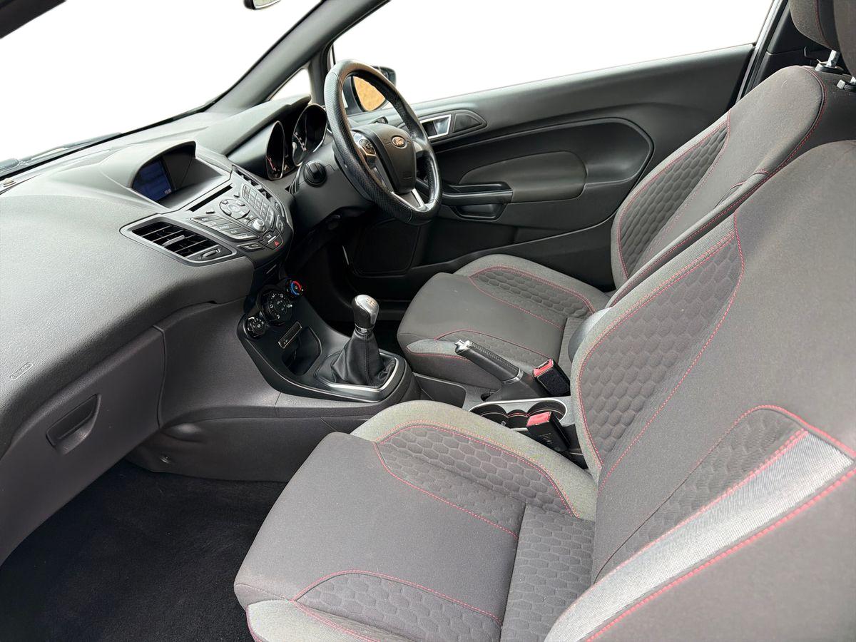 Used Ford Fiesta 2017 for sale - 77606896: Photo 10