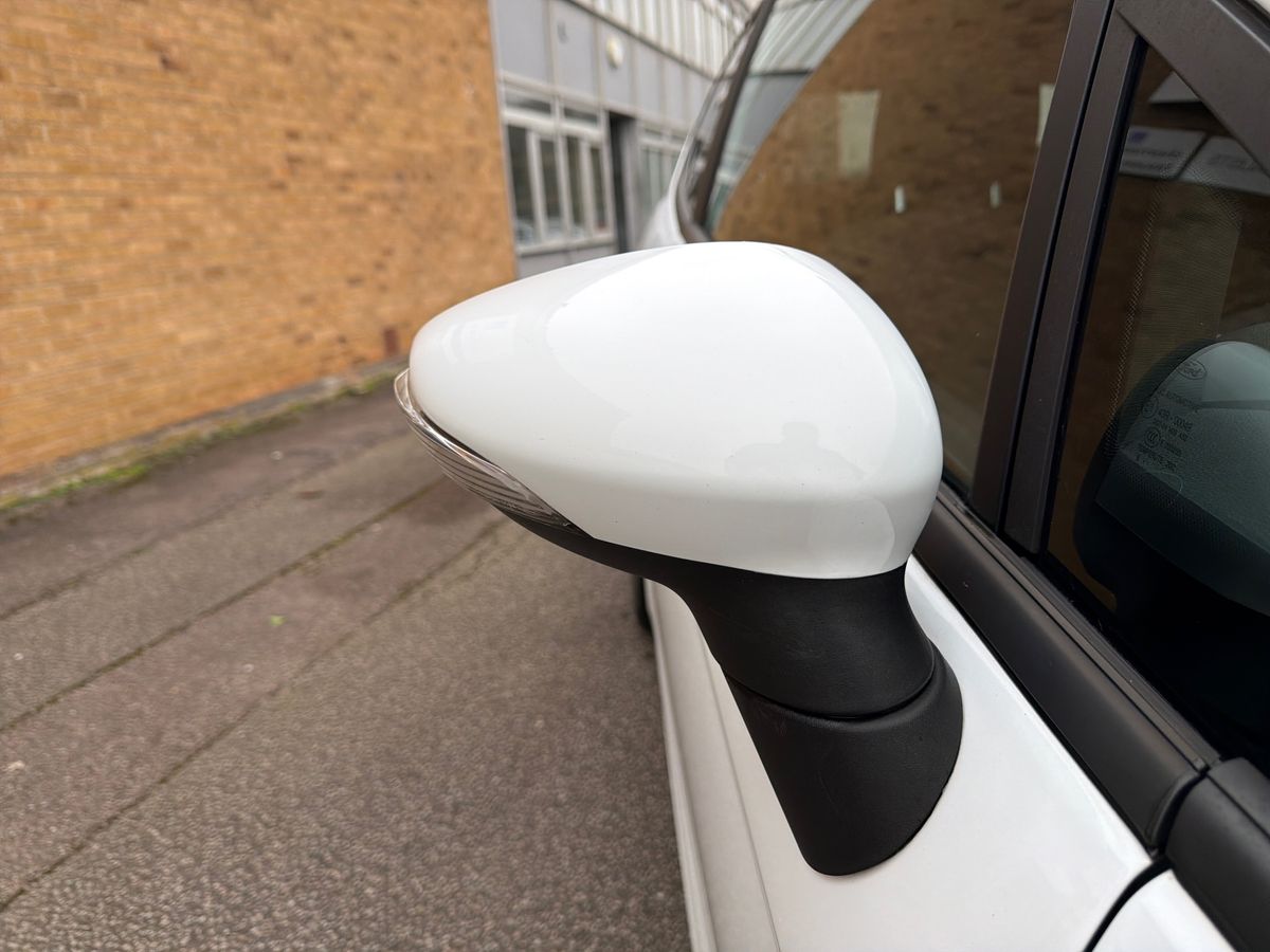 Used Ford Fiesta 2017 for sale - 77606896: Photo 22