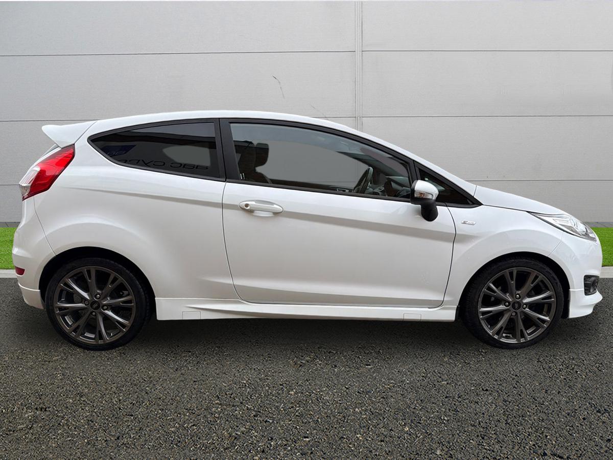 Used Ford Fiesta 2017 for sale - 77606896: Photo 8