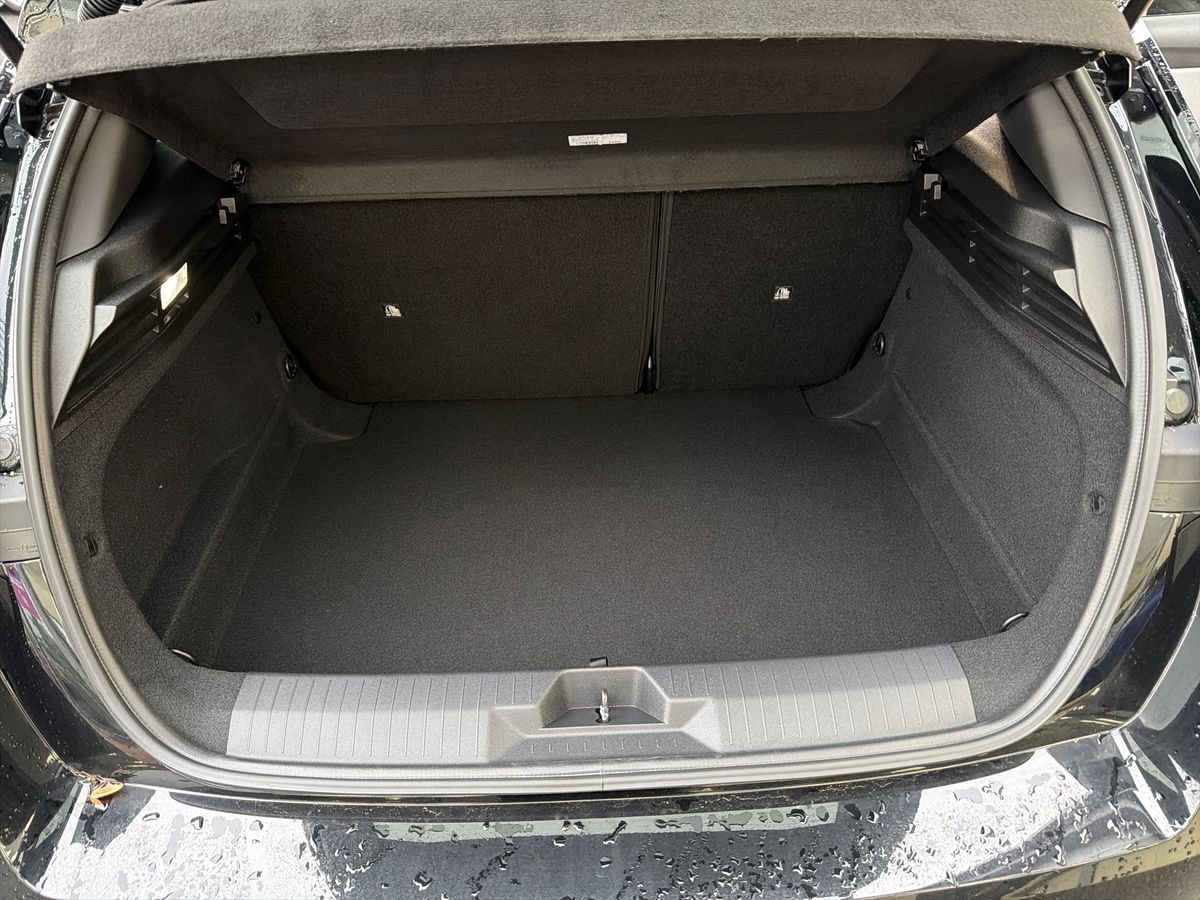 Used Vauxhall Astra 2025 for sale - 77256526: Photo 12