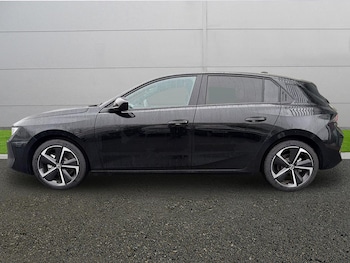 Used Vauxhall Astra 2025 for sale - 77256526: Photo