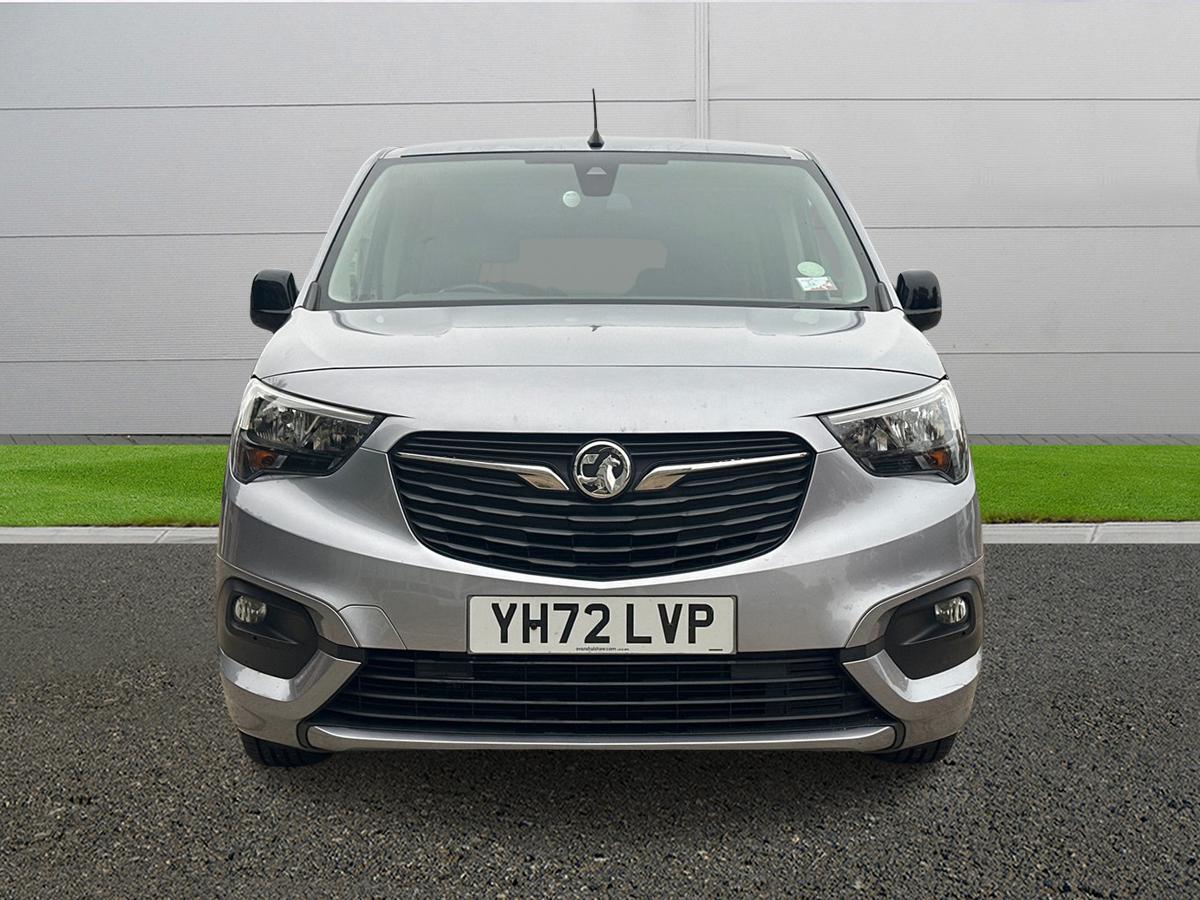 Used Vauxhall Combo Life 2022 for sale - 76926481: Photo 2