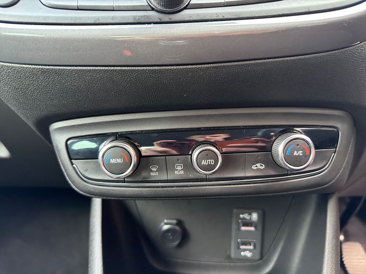 Used Vauxhall Crossland 2022 for sale - 77877611: Photo 18