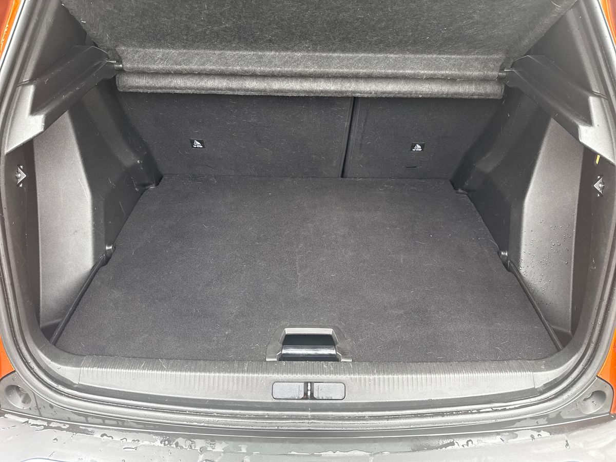 Used Peugeot 2008 2021 for sale - 77810210: Photo 12