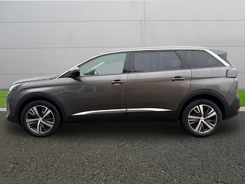 Used Peugeot 5008 2021 for sale - 77388889: Photo