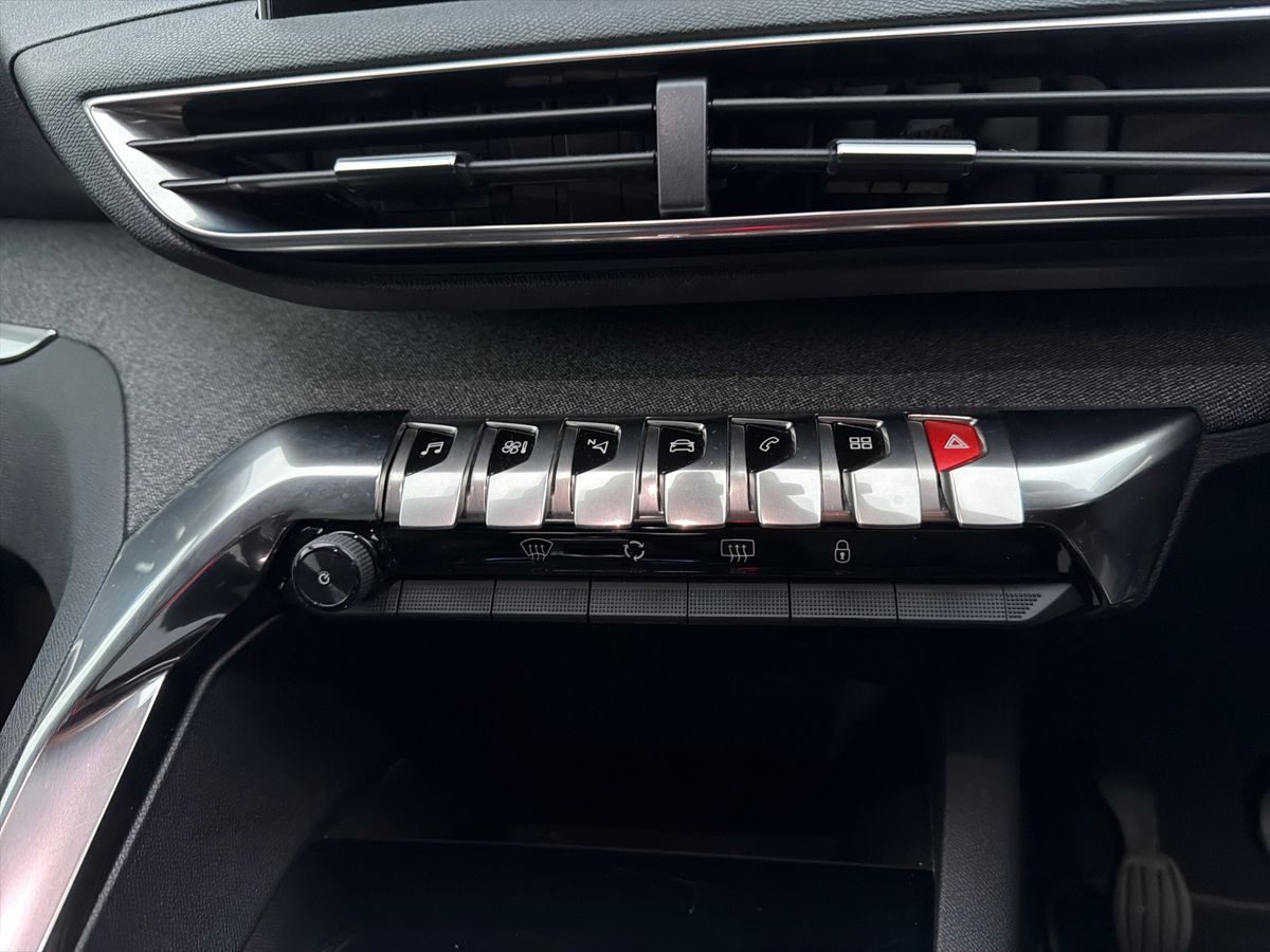 Used Peugeot 3008 2017 for sale - 77678759: Photo 18