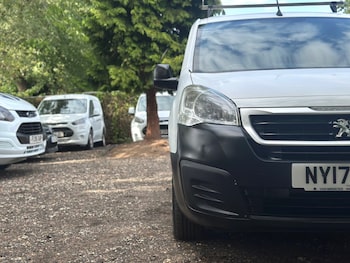 Used Peugeot Partner 2017 for sale - 75373948: Photo