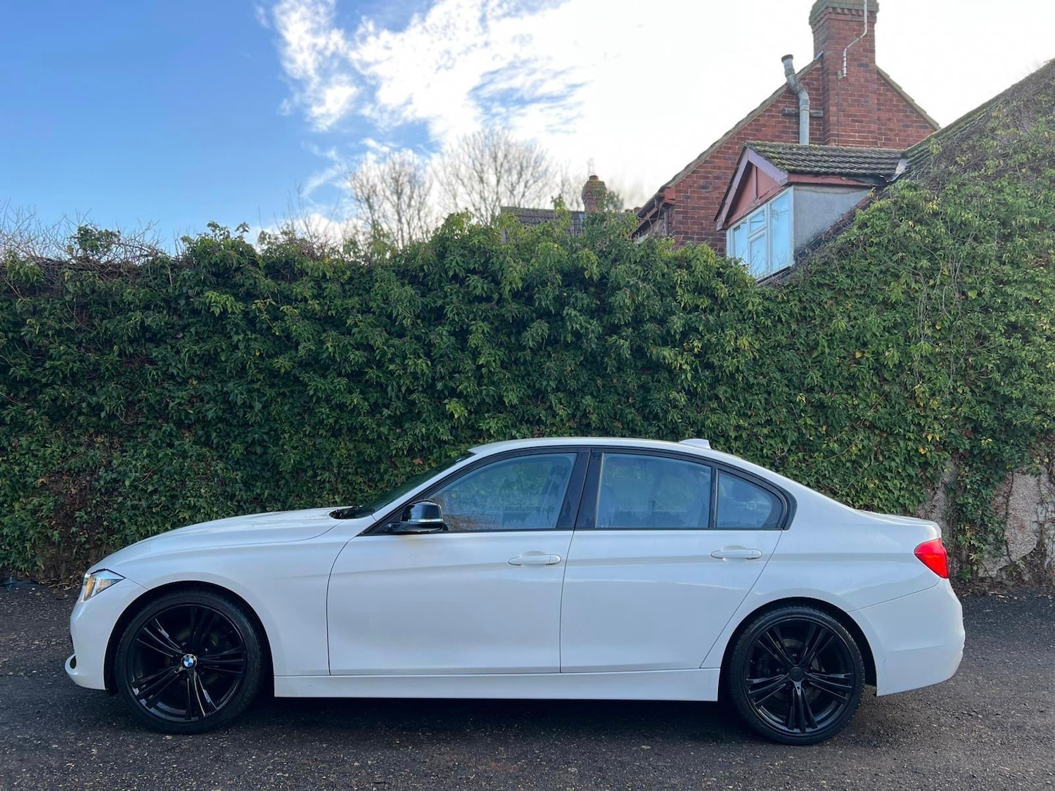 Used BMW 3 Series 2015 for sale - 77239948: Photo 4