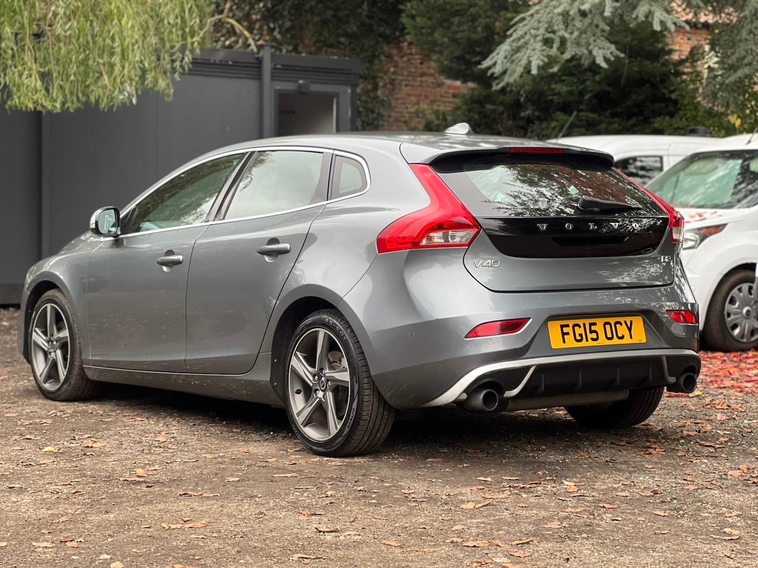 Used Volvo V40 2015 for sale - 76281378: Photo 9
