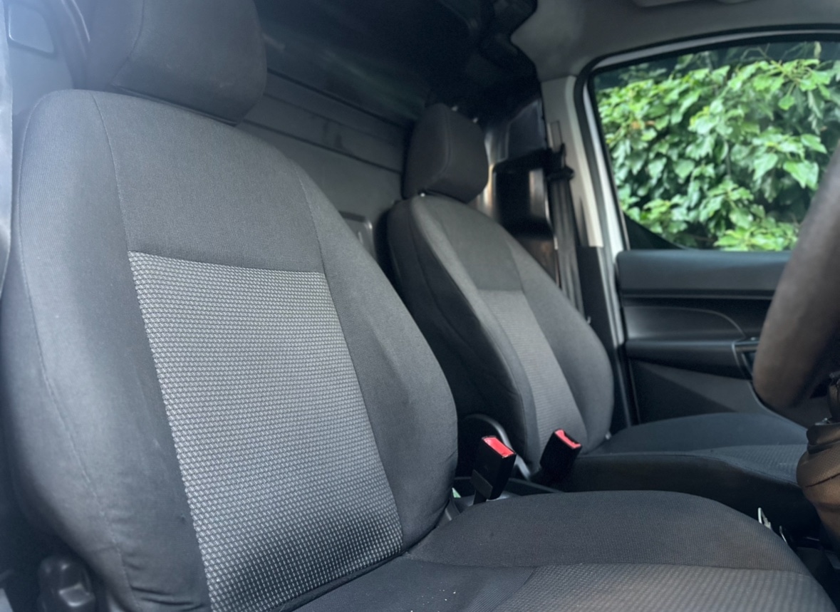 Used Ford Transit Connect 2015 for sale - 76770257: Photo 12