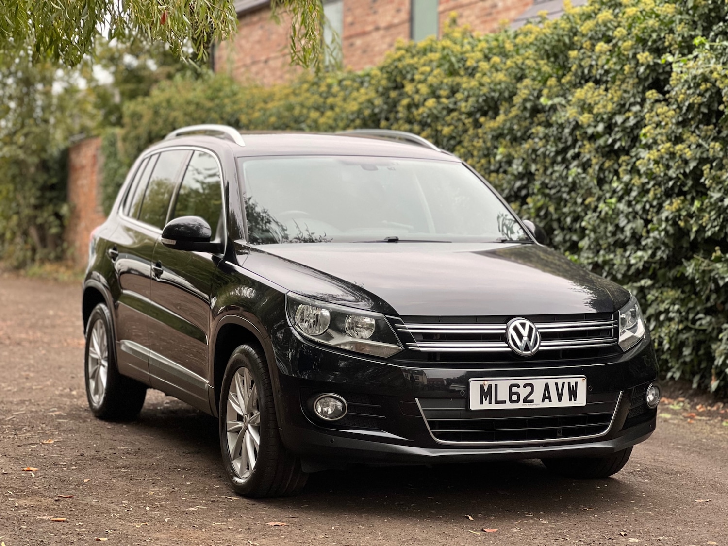 Used Volkswagen Tiguan 2012 for sale - 76305728: Photo 1