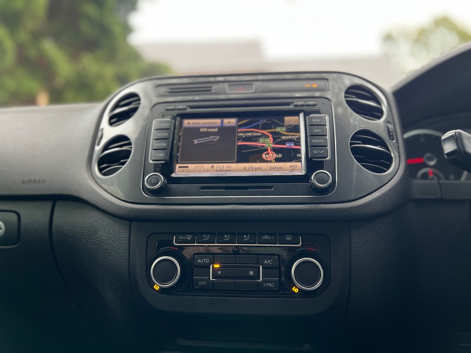 Used Volkswagen Tiguan 2012 for sale - 76305728: Photo 10