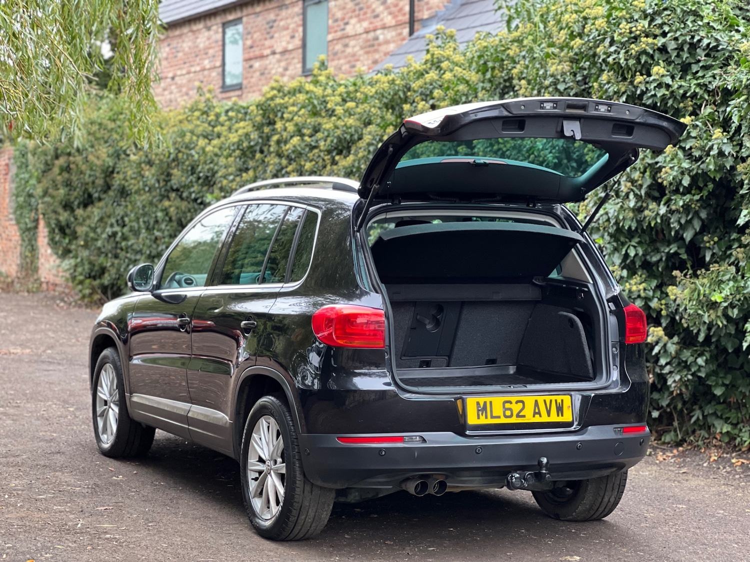 Used Volkswagen Tiguan 2012 for sale - 76305728: Photo 8