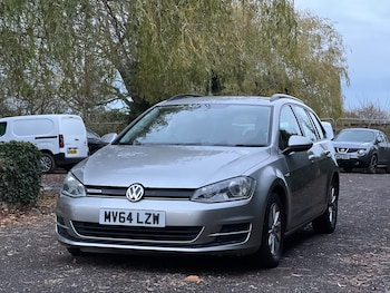 Used Volkswagen Golf 2014 for sale - 76713295: Photo