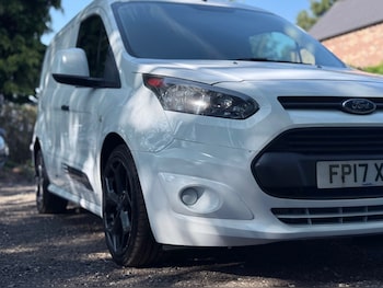 Used Ford Transit Connect 2017 for sale - 75241857: Photo