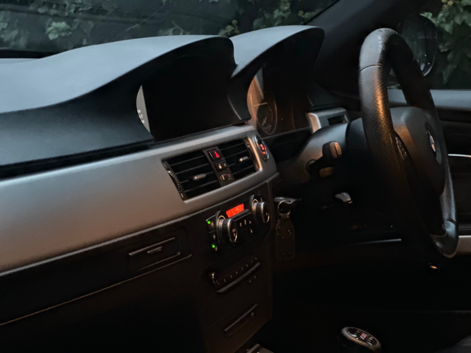 Used BMW 3 Series 2010 for sale - 76445316: Photo 11