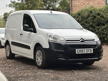 2017 (67) - 1.6 BlueHDi 625Kg Enterprise 75ps