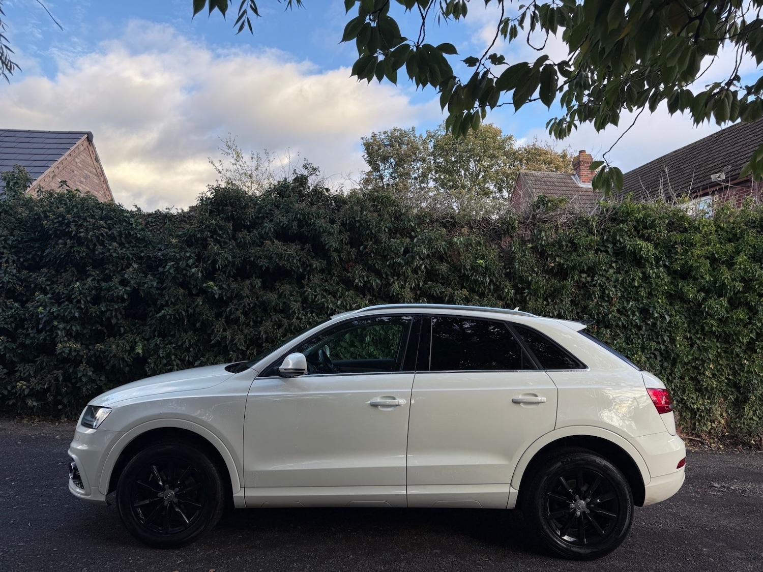 Used Audi Q3 2013 for sale - 76384970: Photo 5