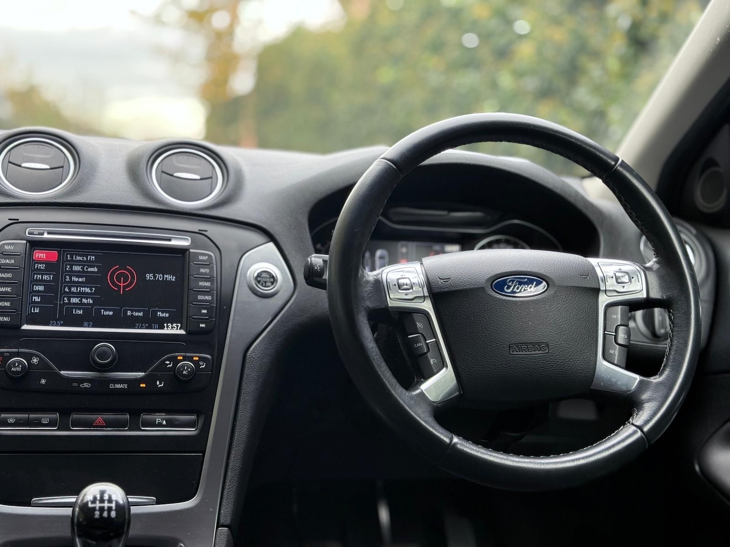 Used Ford Mondeo 2013 for sale - 76413188: Photo 12