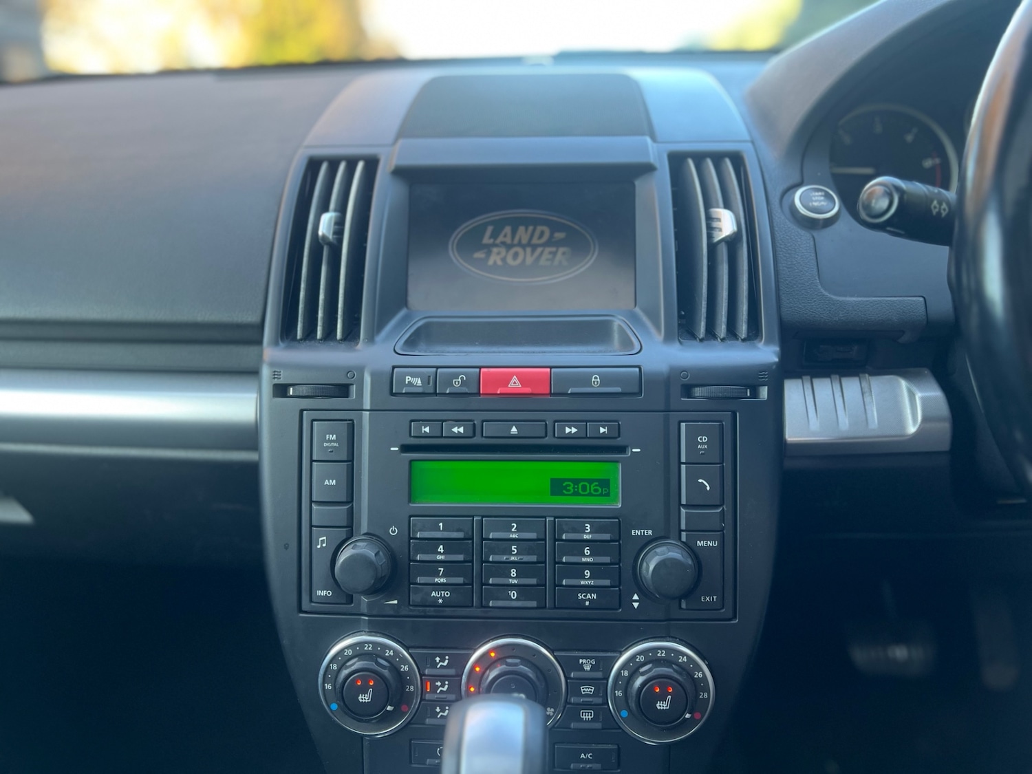 Used Land Rover Freelander 2012 for sale - 77154634: Photo 11