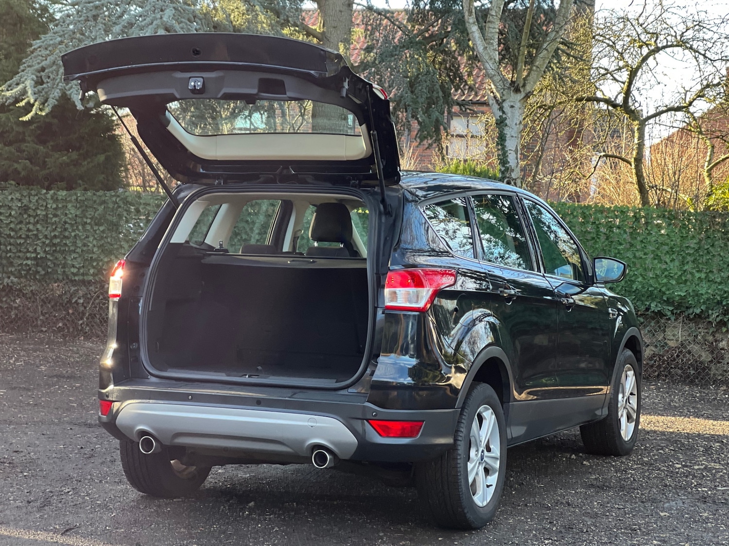 Used Ford Kuga 2015 for sale - 77125862: Photo 8