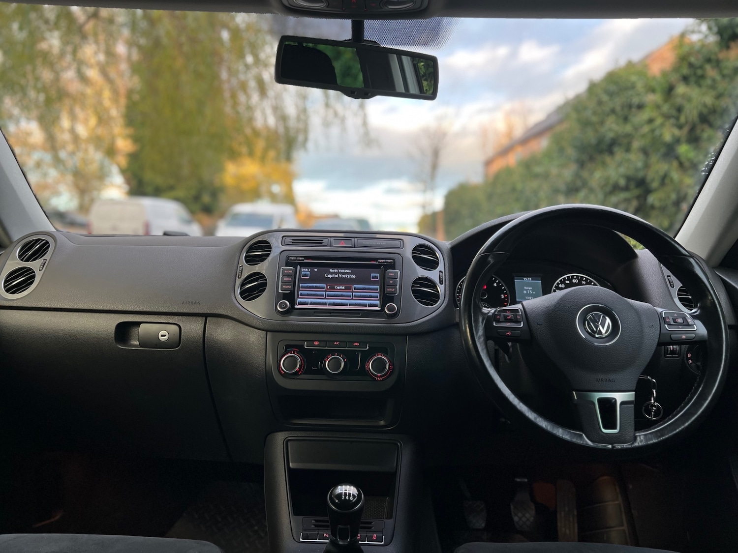 Used Volkswagen Tiguan 2012 for sale - 76722423: Photo 11