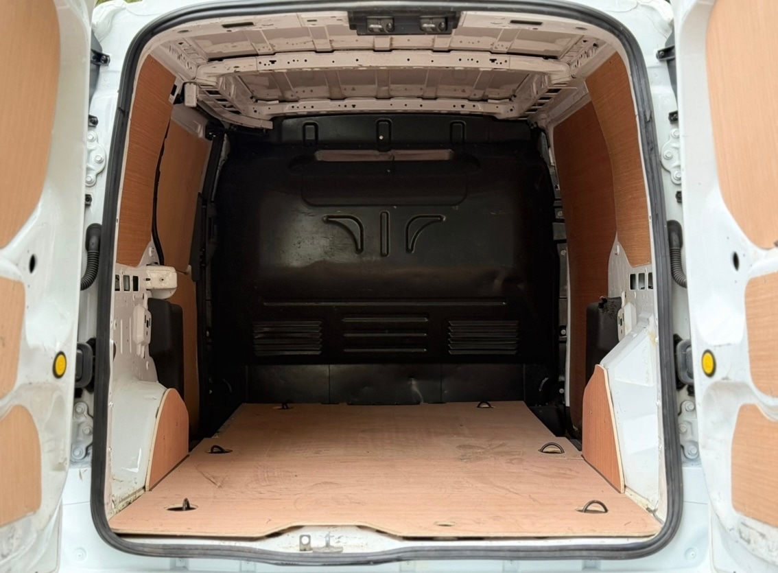 Used Ford Transit Connect 2018 for sale - 77536147: Photo 9