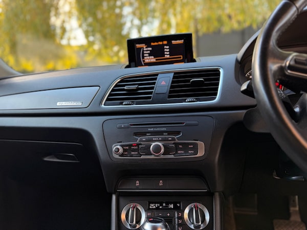 Used Audi Q3 2014 for sale - 76114119: Photo 10