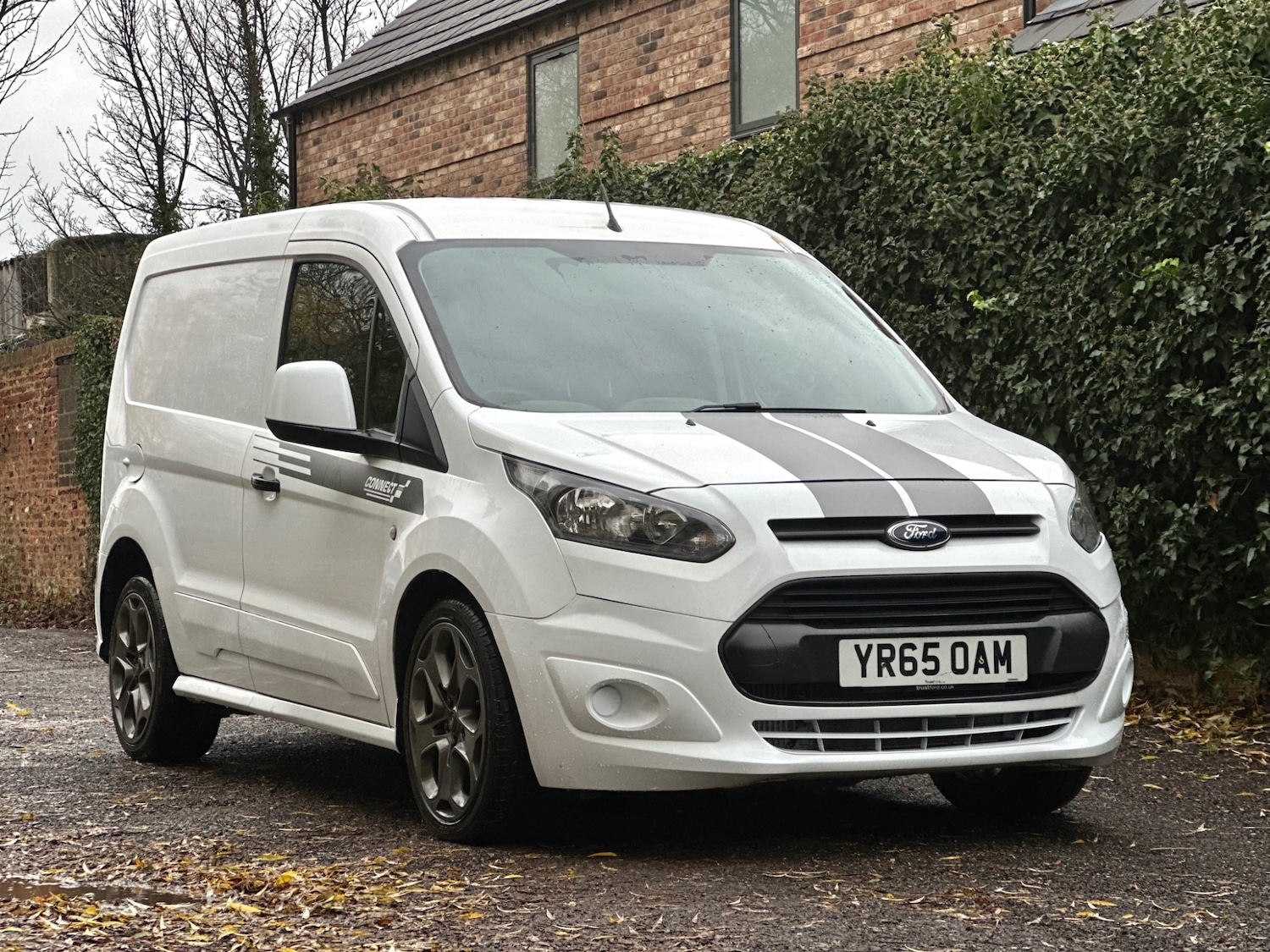 Used Ford Transit Connect 2015 for sale - 76888035: Photo 1