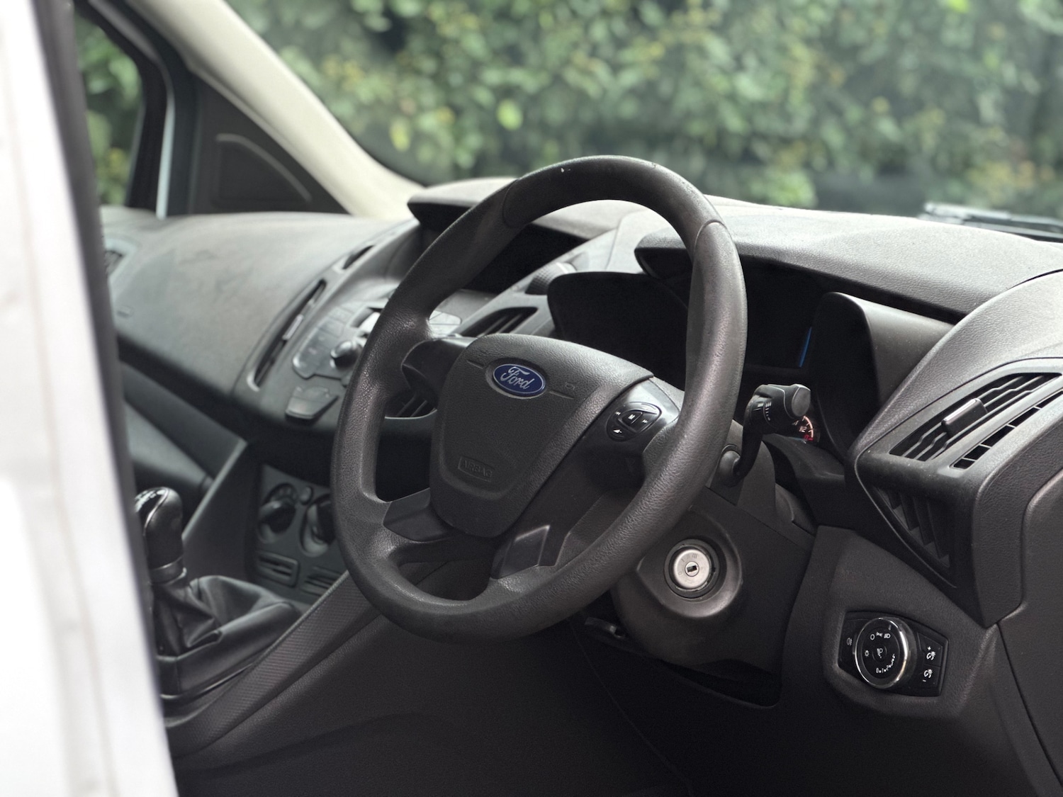 Used Ford Transit Connect 2015 for sale - 76888035: Photo 14