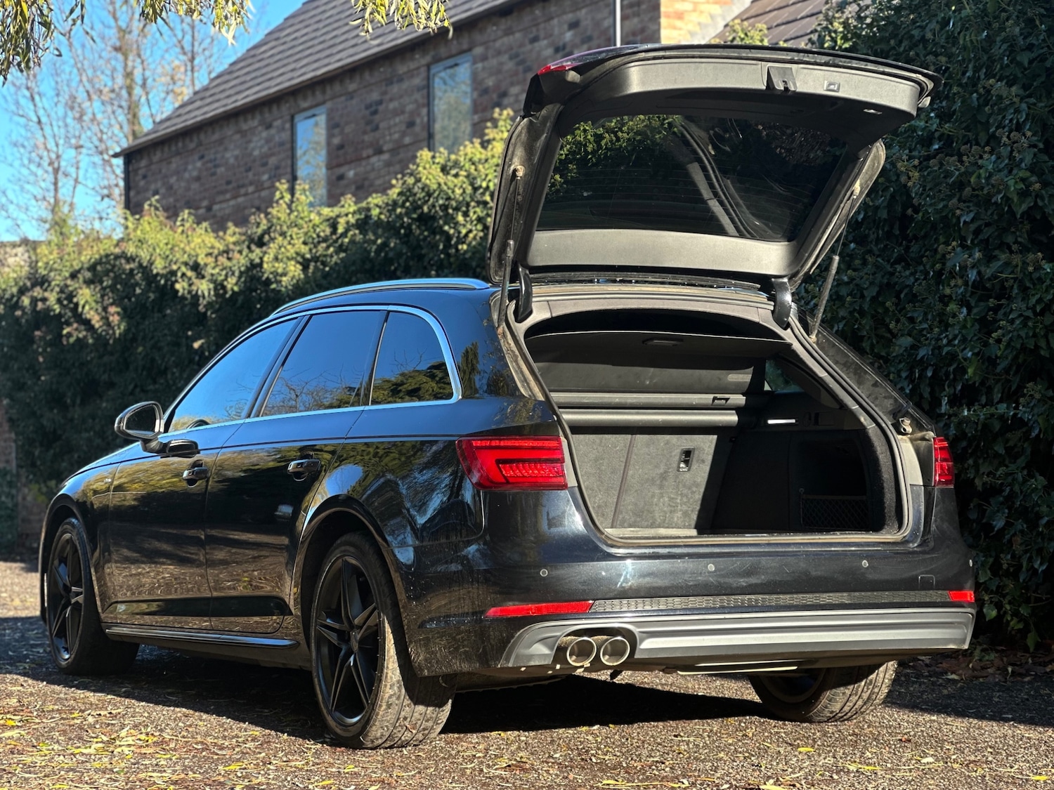 Used Audi A4 2017 for sale - 76757466: Photo 7