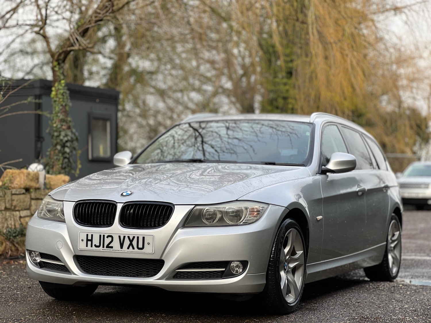 Used BMW 3 Series 2012 for sale - 77154606: Photo 2