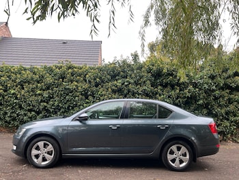 Used Skoda Octavia 2016 for sale - 76281059: Photo