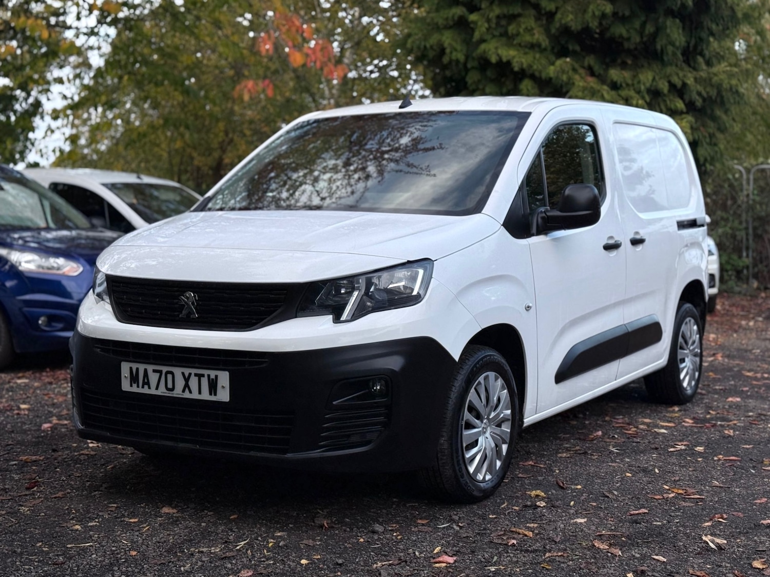 Used Peugeot Partner 2020 for sale - 76347130: Photo 4